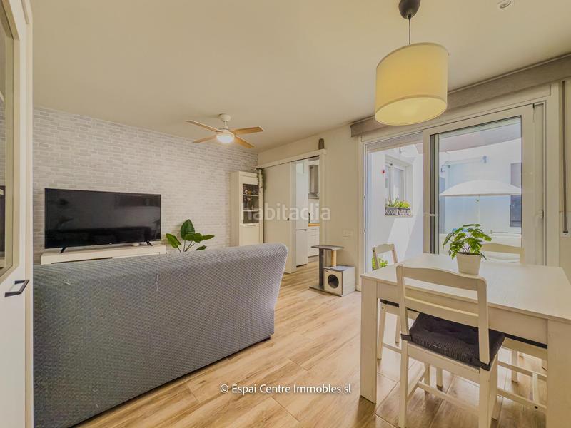 Foto 5ce26196-8911-42fd-9242-a0ce481d3ae4. Maison jumelée avec chauffage dans Can Palet Terrassa