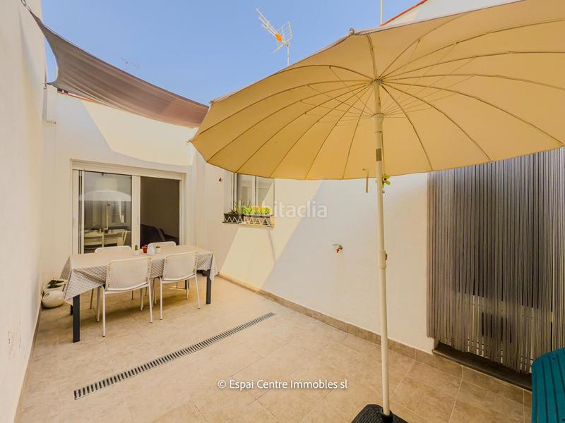 Foto 62c0be72-1a98-4fea-933c-4d05f31c6130. Maison jumelée avec chauffage dans Can Palet Terrassa