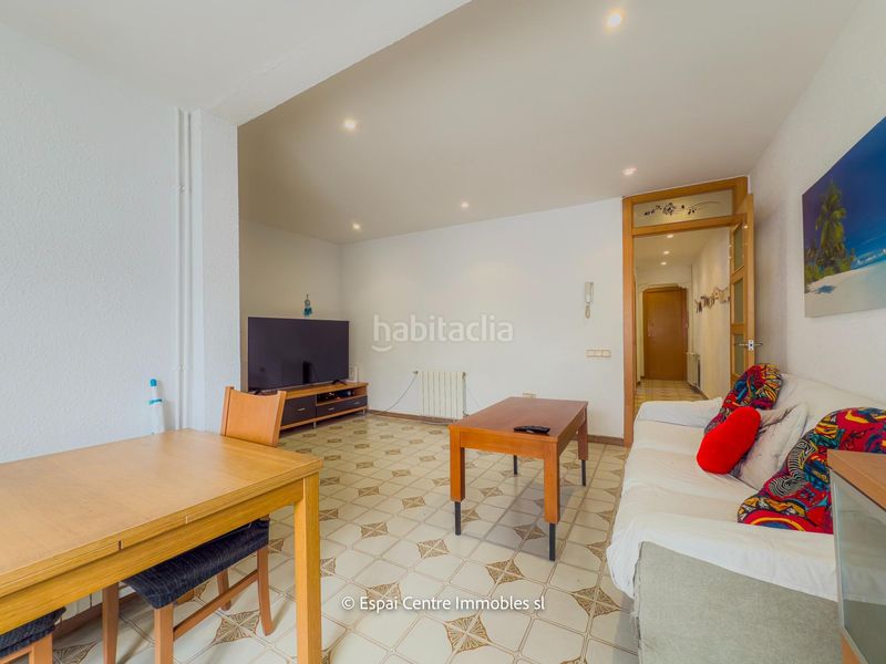Foto 8a8cf7b0-203c-4f73-a5d3-df0bd4e65a07. Casa adossada amb calefacció aparcament a Sant Pere Nord Terrassa