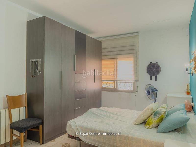 Foto b3953565-80c0-41ee-a4f5-bed87ed26654. Casa adosada en exclusiva vive en la mejor zona de Sant Pere Nord casa con garaje, terrazas y estudio en Terrassa