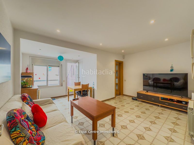 Foto d6b9e973-2c2e-4570-a7b8-ad16f98a2190. Casa adossada amb calefacció aparcament a Sant Pere Nord Terrassa