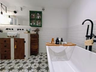 Maison  Calle sant miquel, 27. Casa reformada con encanto en el corazón de molins de rei
