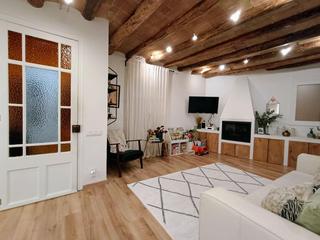 Casa  Calle de sant miquel. Casa reformada con encanto en el corazón de molins de rei