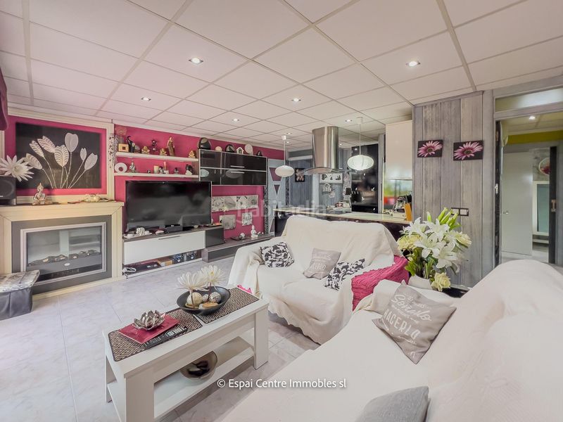 Foto fd993094-5eac-4e77-affd-731399f1b051. Apartament amb calefacció aparcament a La Pineda Vila-seca