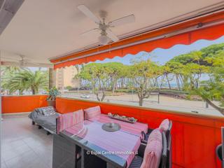 Apartament  Paseo de pau casals. Apartamento reformado en primera lnia de mar, con amplia terraz