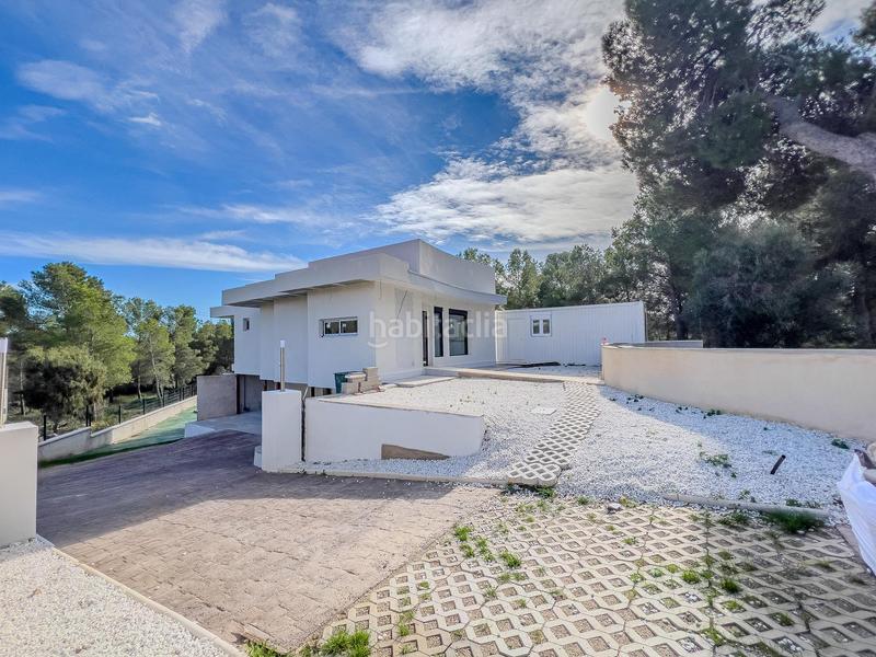 Foto 36c51566-51aa-4d8b-b00b-3318905399c5. Casa amb aparcament piscina a Canyelles