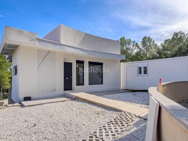 Foto 94d25623-966f-4e7b-8197-f58c83c86e83. Casa amb aparcament piscina a Canyelles