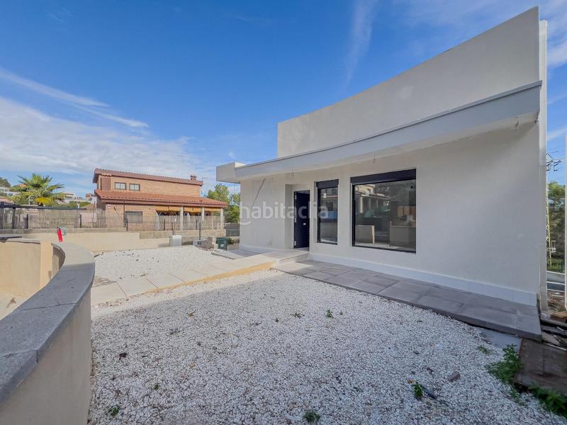 Foto 9a5e1236-d047-4292-9875-0bbe33f7c1b1. Casa amb aparcament piscina a Canyelles