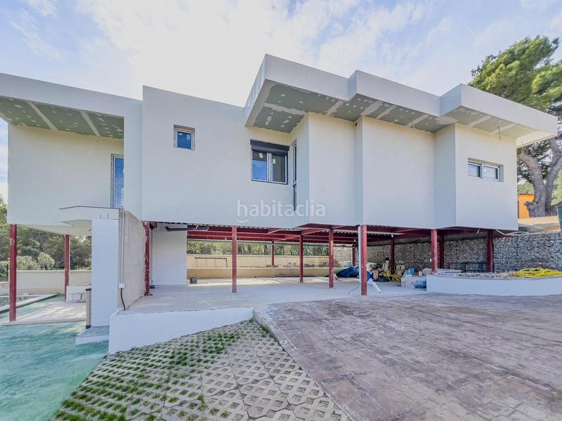 Foto e2c42020-33a2-4f0a-bb08-6ef7555e1fa7. Casa amb aparcament piscina a Canyelles