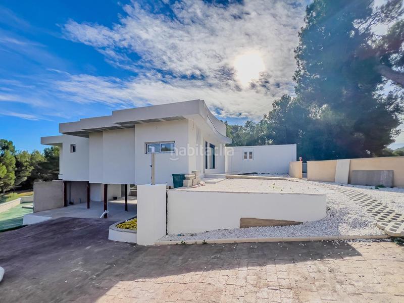 Foto f3a69399-98ad-448d-82f0-41f300bf87bf. Casa amb aparcament piscina a Canyelles