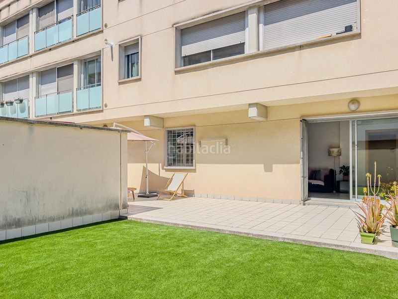 Foto 25f55e9e-9ba5-43dd-b2c9-5b92935fc571. Planta baixa amb calefacció aparcament piscina a Viladecans