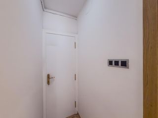 Haus  Calle del concili egarenc. Una planta baja diferente. espacio, luz y calidad de vida en la