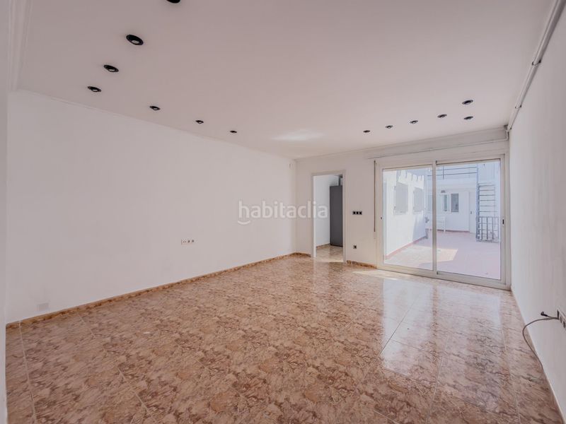 Foto cfc42663-3357-40ca-9c29-f64639d27aa6. Planta baixa a La Cogullada Terrassa
