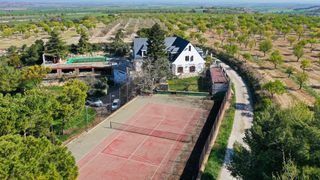 Mas  Calle polígono 19. Finca rústica singular en parcela de 2.296 m2 con piscina, ampli