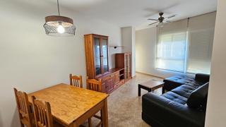 Miete Etagenwohnung in Gaidó 33. Piso de 3 dormitorios y 2 baños con ascensor