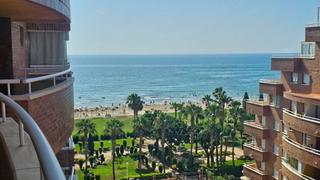Apartament a Amplaries 21. Acapulco iii, con vistas al mar