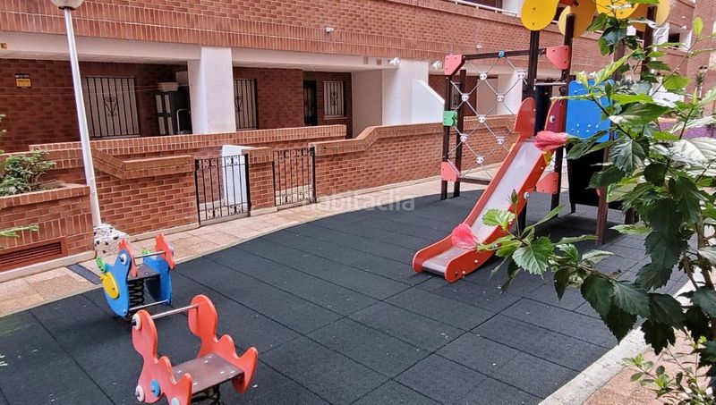 Foto 0926f06b-3e5a-4078-aa44-959a178959a3. Apartament amb calefacció piscina a Playa Coral - Torremar Oropesa del Mar