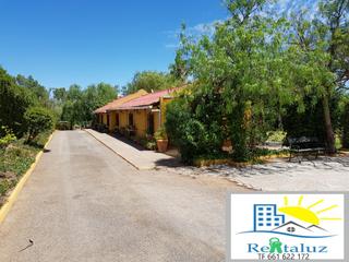 Location Mas  Ca-3110. Espectacular finca junto al rio! piscina! jardines