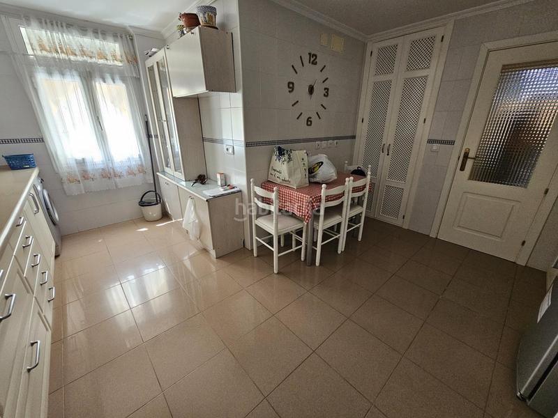 Foto b89d41bd-a77f-4ea2-91b8-8c9ffac73ea5. Alquiler piso olimpus!! piscina!! parking subt!! terraza!! en Jerez de la Frontera