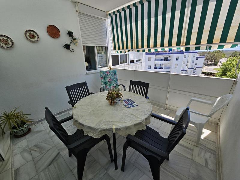 Foto 03b51dac-e75c-42f9-935c-85378d8397ca. Rent penthouse with pool in Valdelagrana Puerto de Santa María (El)