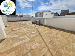Rent Ground floor  Lechugas. Parking!! azotea privada! trastero!!