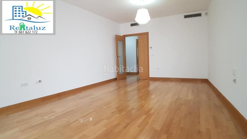 Foto 432d55b2-7eb2-4bb3-bde2-fde5b8b15e31. Affitto appartamento con parcheggio in Madre de Dios Jerez de la Frontera