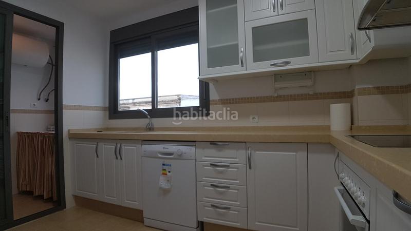 Foto 225cf2cb-a49f-4afd-9fad-7818ebc673b2. Rent flat with parking in Madre de Dios Jerez de la Frontera