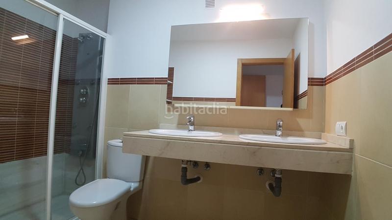 Foto 8cb1a671-9465-4818-8a7d-2632f76df42d. Rent flat with parking in Madre de Dios Jerez de la Frontera