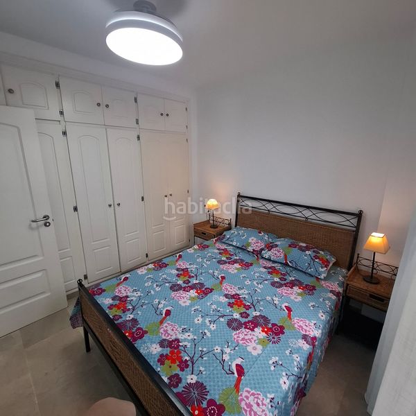 Foto 045d0890-fa45-4795-a2f7-aabc64f67500. Apartament amb calefacció aparcament piscina a La Duquesa Manilva