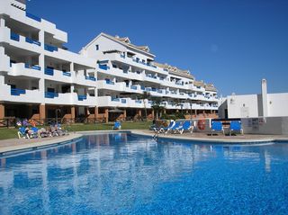 Apartament a La Duquesa. Apartamento en duquesa suites