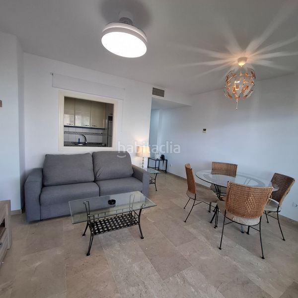 Foto 291c4e08-d0a0-4b89-9835-c6ff186e2d9e. Apartament amb calefacció aparcament piscina a La Duquesa Manilva