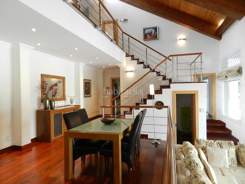 Foto 063e5b20-25eb-44dc-af21-de7f6cf43658. Casa amb aparcament piscina a Chullera Manilva