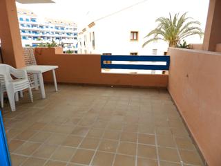 Apartment in Urbanización cármenes los el hacho 26. Espacioso apartamento en duquesa suites