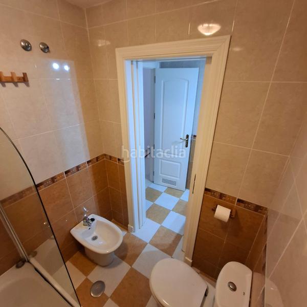 Foto eedeebda-87e5-4414-a34a-9a899dfb87dd. Reihenhaus mit kamin heizung parking pool in Alcorrín Manilva