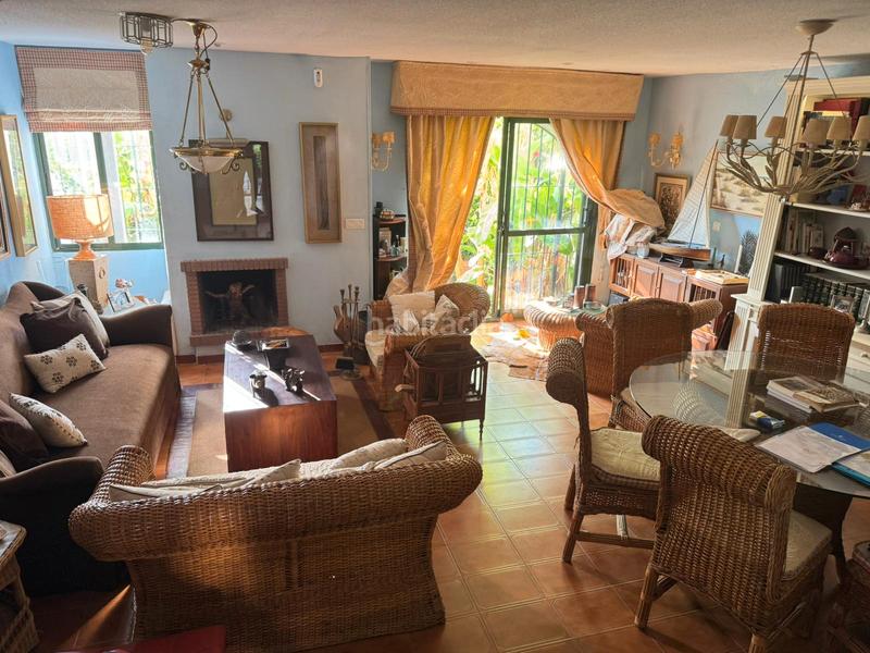 Foto 85d6898c-04ef-449b-bf58-313a43f6b867. Reihenhaus mit kamin pool in marina de Casares Casares