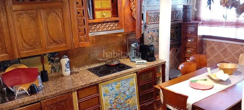 Foto eb82ca68-cd4d-461b-9405-fc34a028034e. Reihenhaus mit kamin pool in marina de Casares Casares