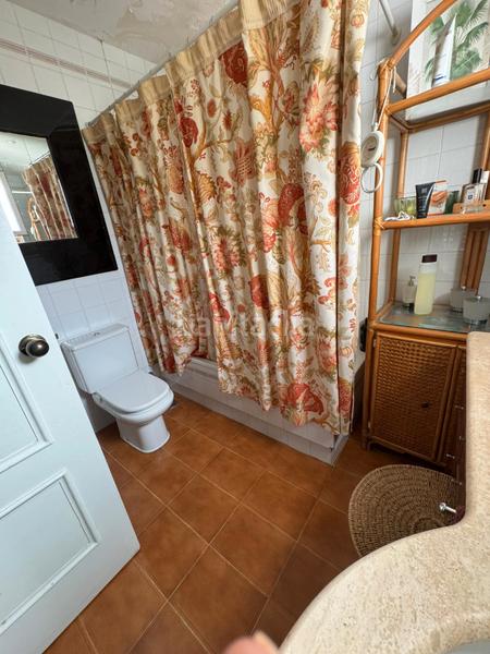 Foto eeb1d970-849a-41ae-8cbd-9ff18ad05b29. Reihenhaus mit kamin pool in marina de Casares Casares