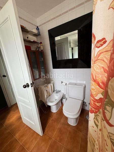 Foto fbeb3358-4c7f-4730-9408-6e9cb1b5e620. Reihenhaus mit kamin pool in marina de Casares Casares