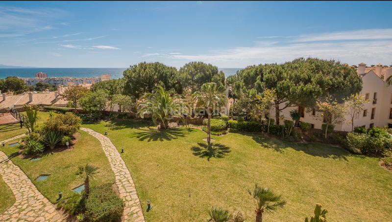 Foto b2680ad2-4221-4dac-8eca-57152f7d8e12. Apartament amb calefacció aparcament piscina a La Duquesa Manilva