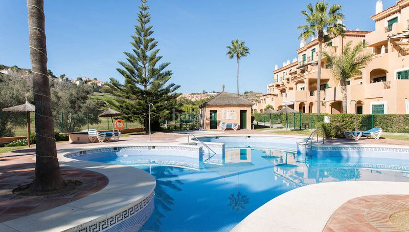 Foto 96e1d311-76f1-40e7-a2cf-37bb003bae4b. Dúplex a calle san bernardo 157 a La Duquesa Manilva