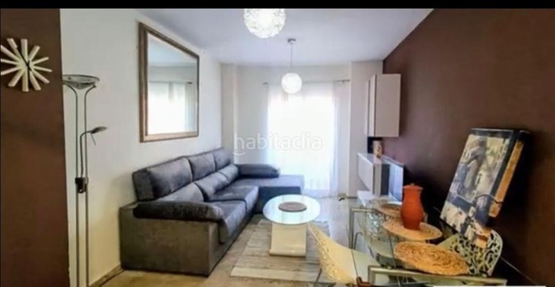 Foto 2bded705-e1fa-4432-a38e-2e17f61e267e. Apartament amb aparcament piscina a Chullera Manilva