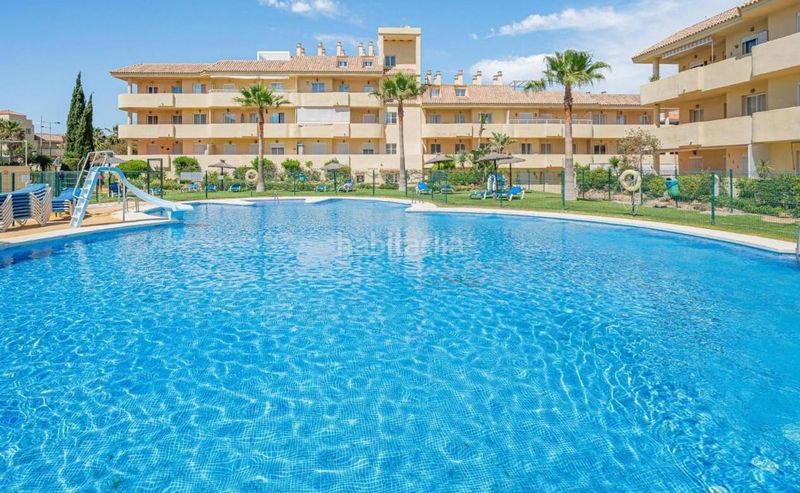 Foto beba5eb3-2812-40a3-990b-3107af12872f. Apartament amb aparcament piscina a Chullera Manilva