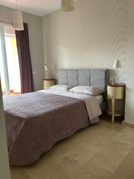Foto c364799a-0bd7-42bc-825a-dfd4d9f8767f. Apartament amb aparcament piscina a Chullera Manilva