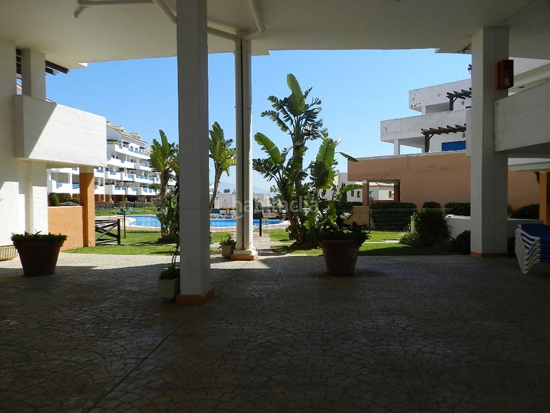 Foto 67de99a9-f555-4eaa-a50c-e01226691a18. Apartament amb calefacció aparcament piscina a La Duquesa Manilva