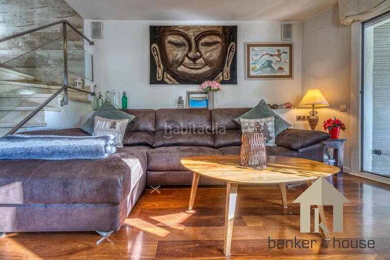 Foto 4fa1c7a1-0c66-47c9-8687-f06d94f472ca. Casa adosada casa para entrar a vivir en martinica en Cerdanyola del Vallès