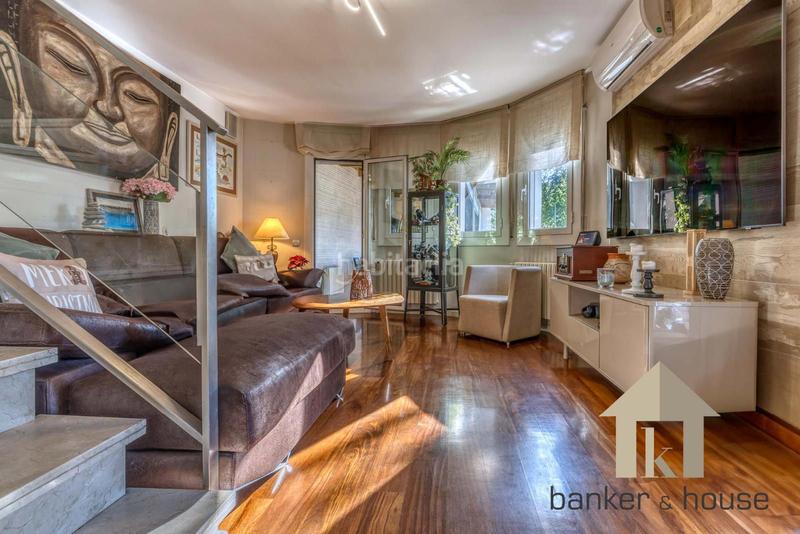 Foto da613152-92c3-4f89-a270-1be618deb9ad. Casa adosada casa para entrar a vivir en martinica en Cerdanyola del Vallès