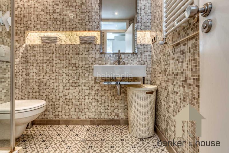 Foto f5476bb3-ac3f-4448-8e84-1f6bb230bacd. Casa adosada casa para entrar a vivir en martinica en Cerdanyola del Vallès