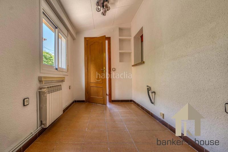 Foto 6d1676ea-5311-4f0d-9cf6-39ea7e1654a1. Chalet avec chauffage parking dans Montflorit Cerdanyola del Vallès