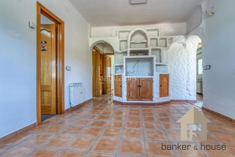 Foto e1af7834-1fcc-4127-94b3-0a3e2969df16. Chalet avec chauffage parking dans Montflorit Cerdanyola del Vallès