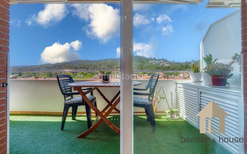 Foto 36219696-3ddf-4c69-9bbc-71a805c01d7e. Attique avec chauffage parking piscine dans Canaletes - Turonet Cerdanyola del Vallès